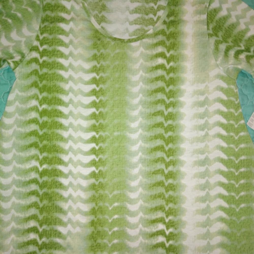 🆕️ Lularoe top 🆕️